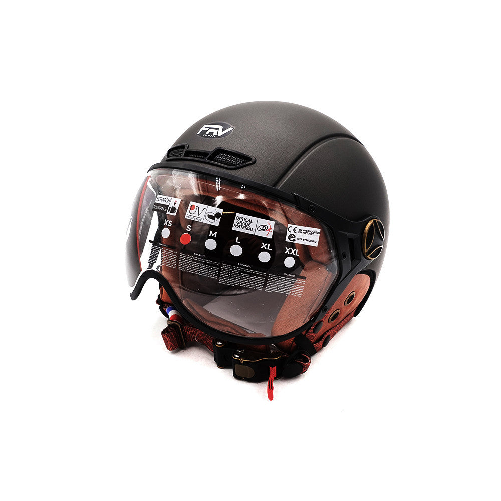 Casque jet gris graphite mat avec visière transparente vu de trois-quarts