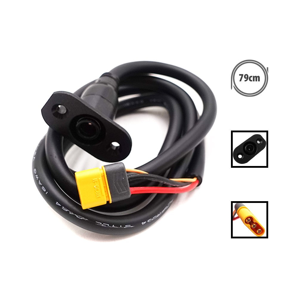 Port de charge noir avec son câble de 79 cm et connecteur MR30 jaune sur fond blanc