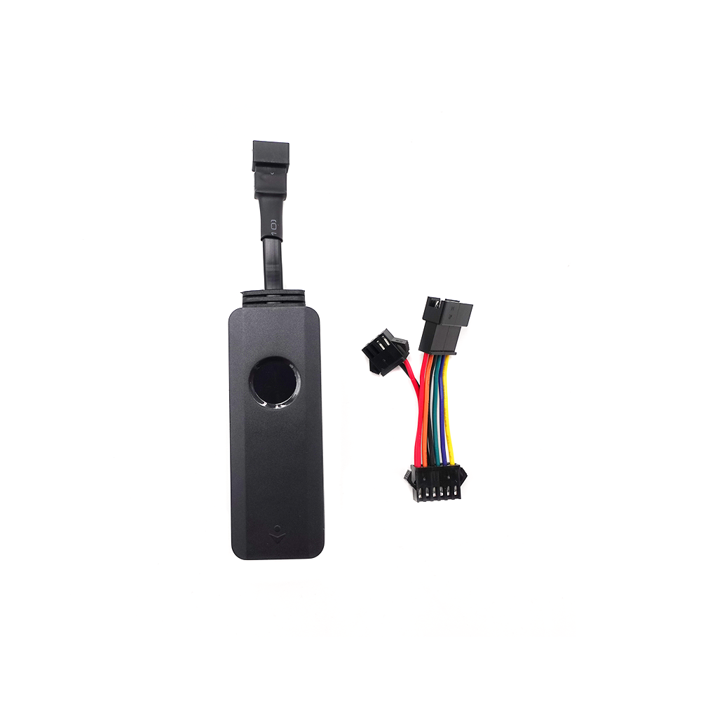 Tracker GPS Minimotors noir avec son câble de connexion, pour trottinette électrique