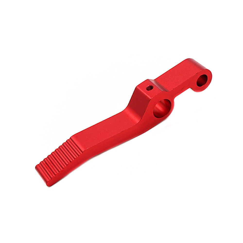 Loquet de pliage en métal rouge pour trottinette électrique sur fond blanc