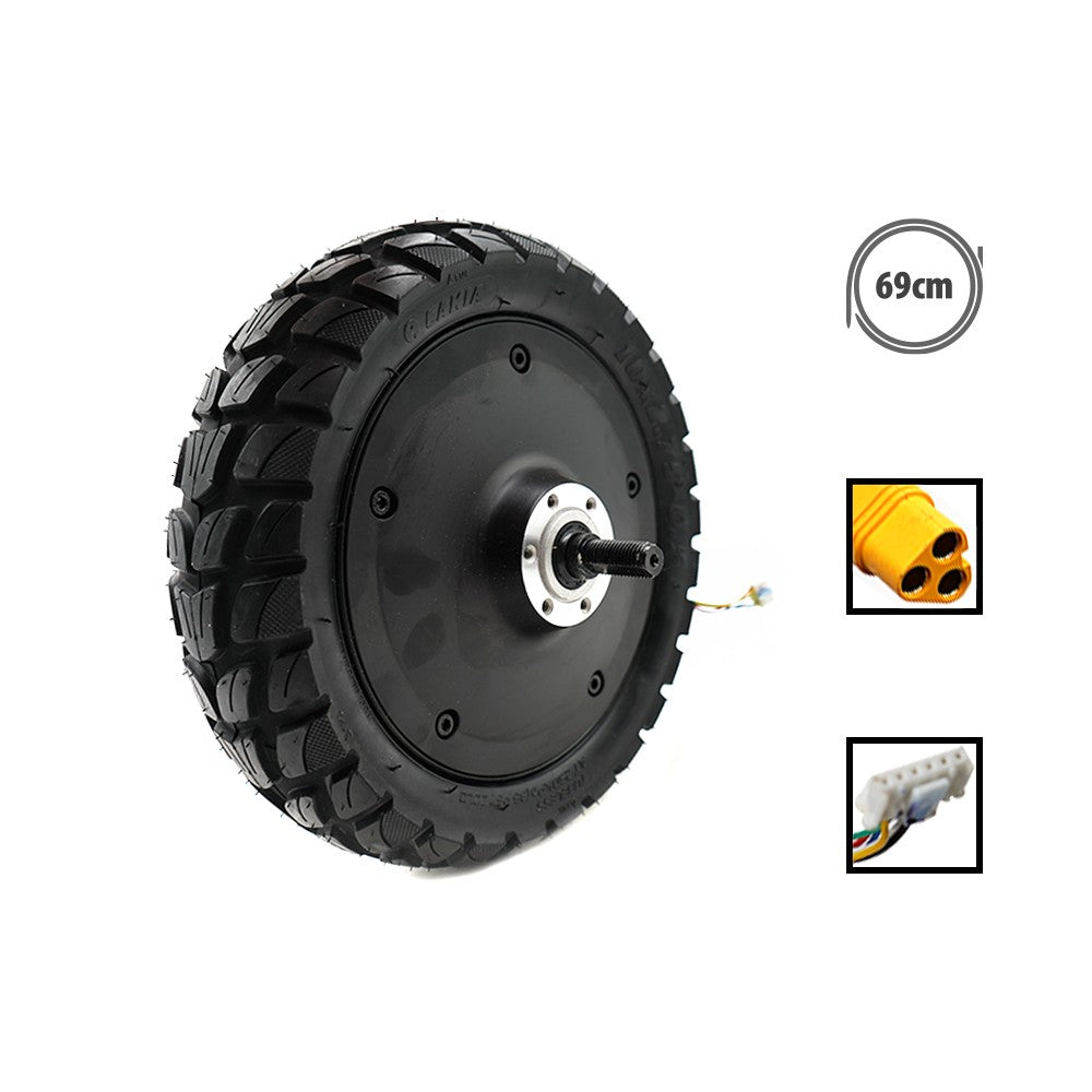 Moteur de trottinette électrique équipé d'un pneu tout-terrain vu de trois-quarts
