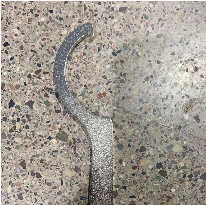 Clé à ergot métallique nickelée pour écrou de suspension de trottinette électrique Dualtron X