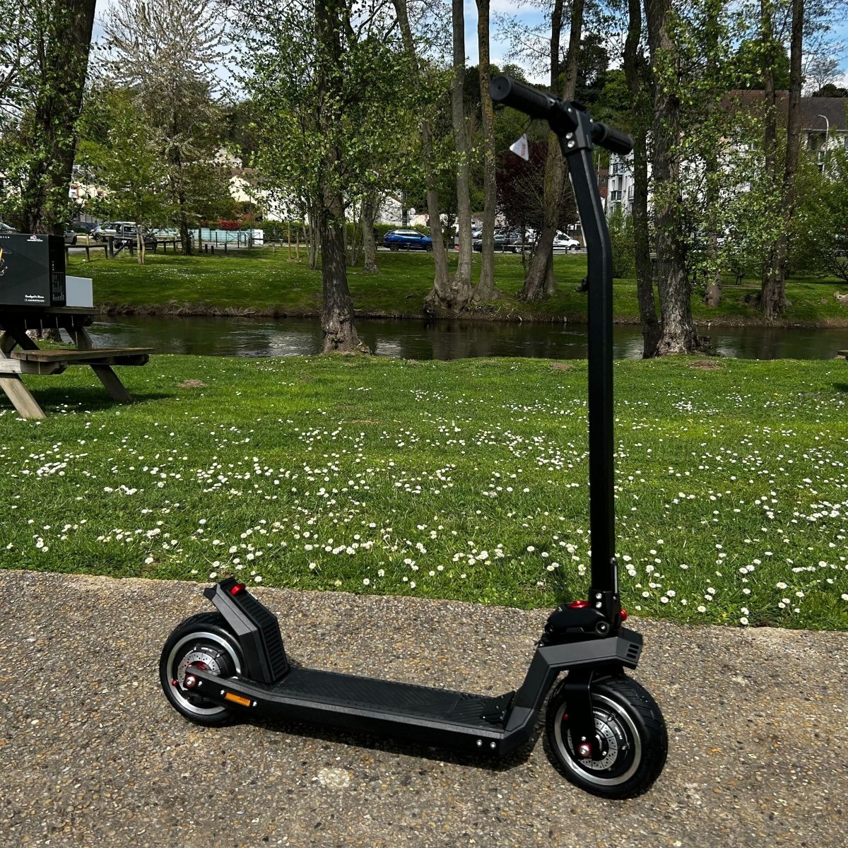 Trottinette Électrique Dualtron Sonic N : Fiable et Urbaine - Weebot
