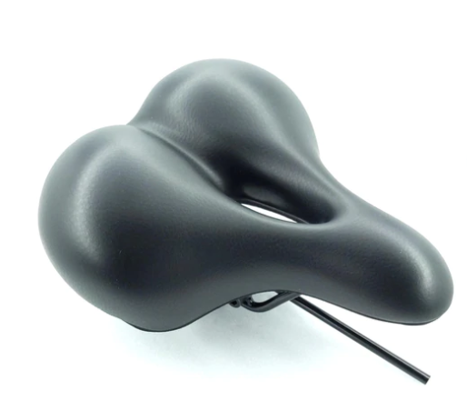 Selle noire pour trottinette électrique Minimotors vue de trois-quarts