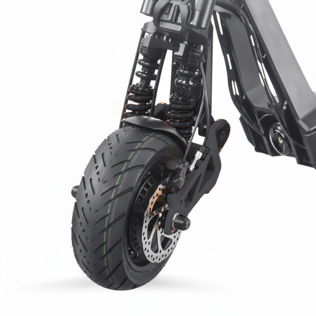 Trottinette Électrique Inmotion RS Jet noire — gros plan du pneu avant et de la jante
