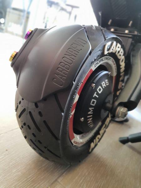garde boue Rear hugger carbonrevo roue trottinette électrique Dualtron ultra