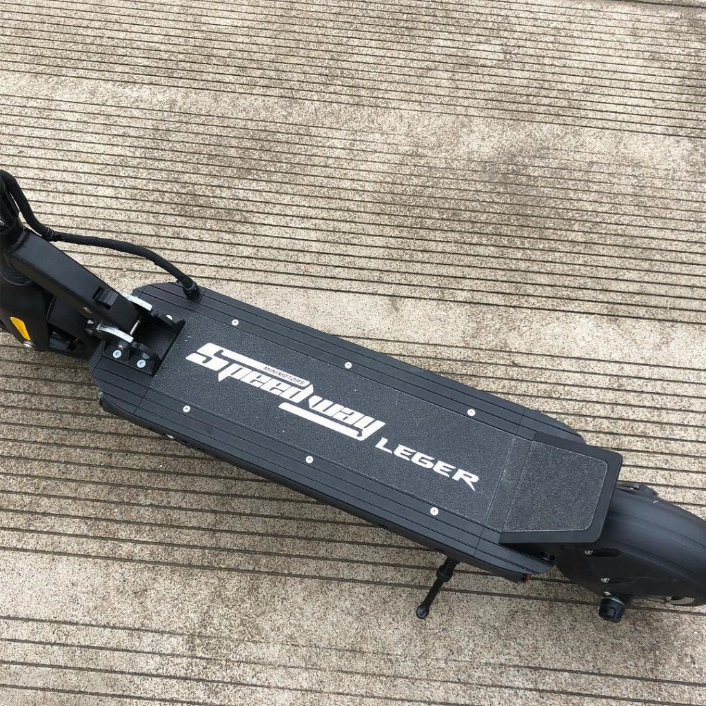 Trottinette Electrique Speedway Leger : Elégante et Performante - Weebot