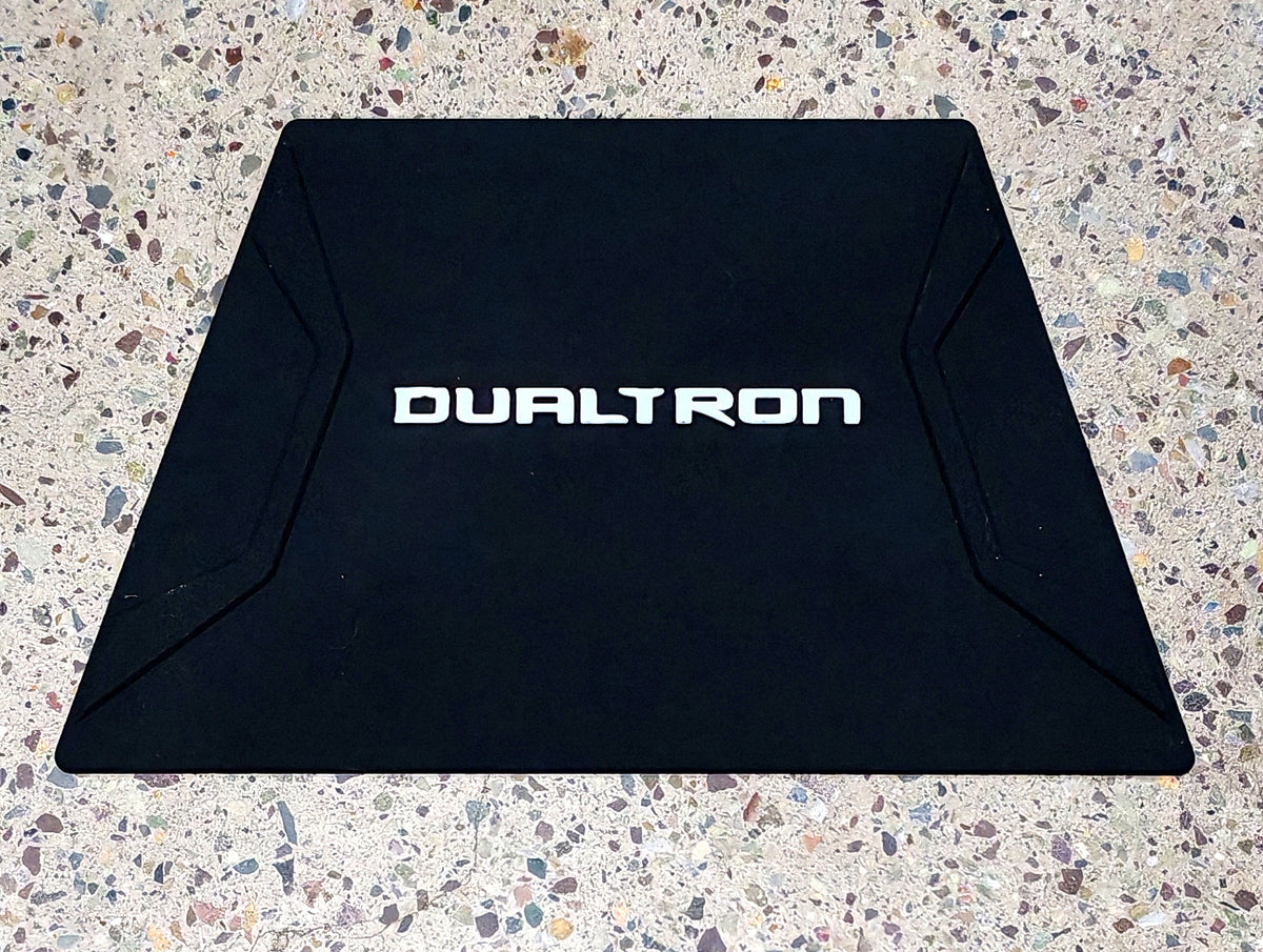 Grip silicone arrière noir avec le logo Dualtron blanc pour trottinette Dualtron Aminia