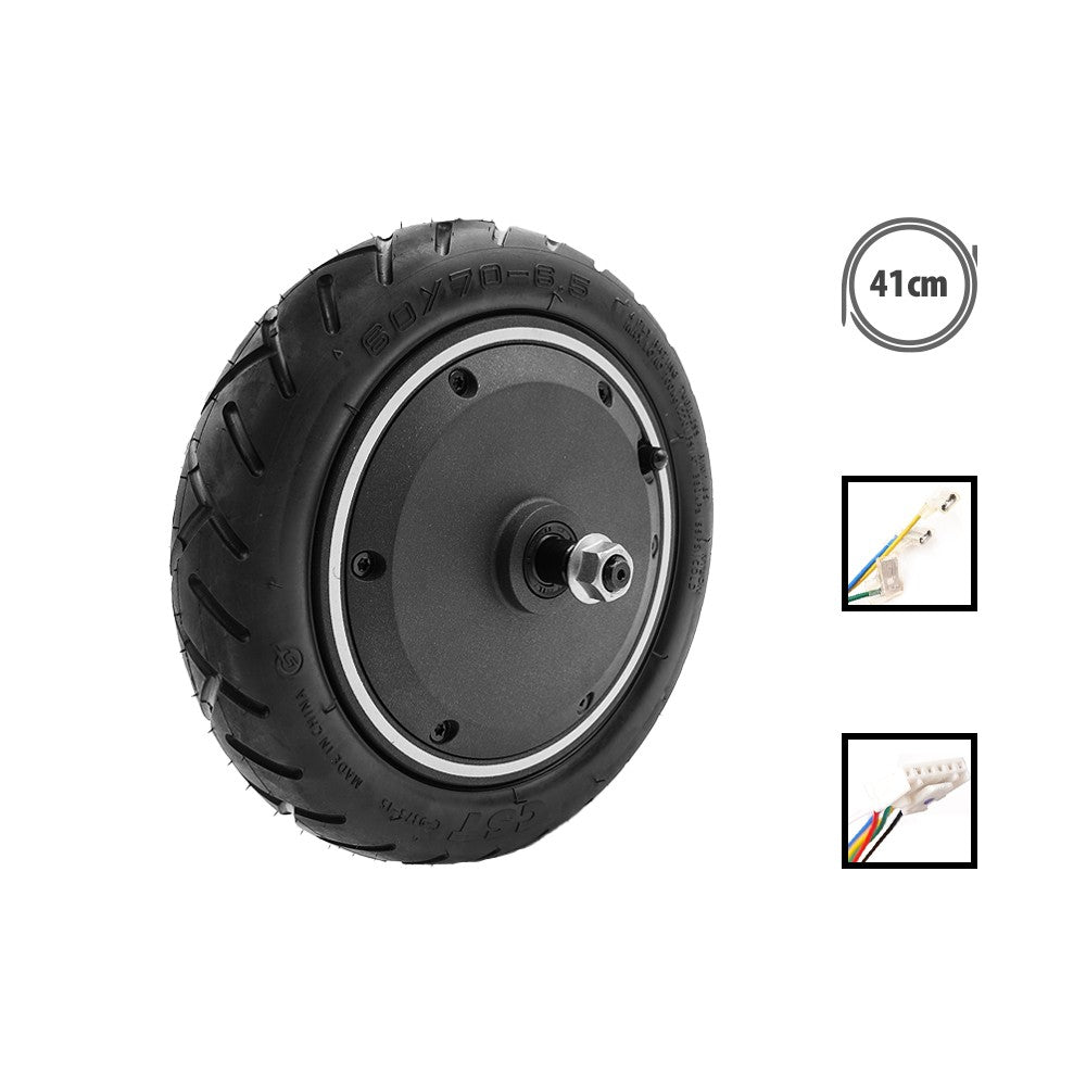 Moteur de trottinette électrique Xiaomi 5 Pro équipé d'un pneu vu en perspective