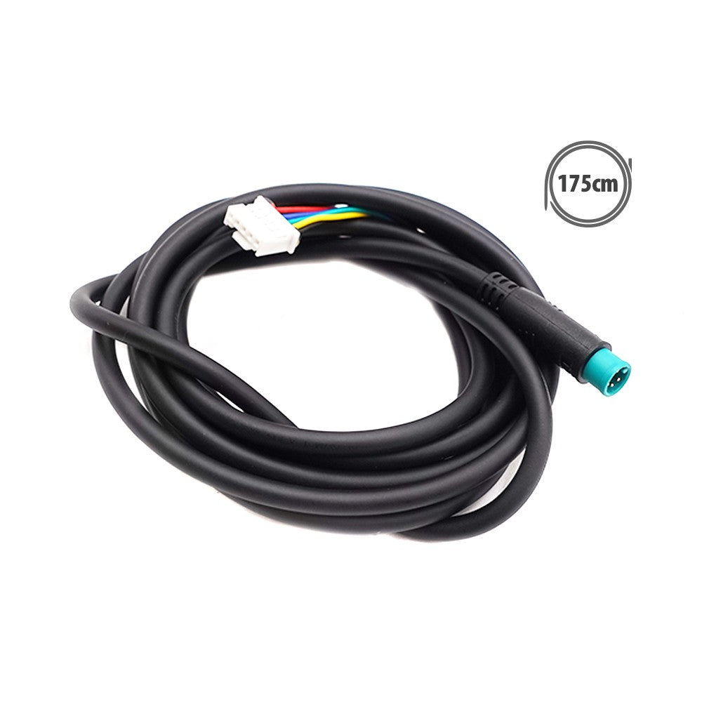 Câble data noir enroulé de 175 cm avec un connecteur blanc et un connecteur étanche 5 pins sur fond blanc