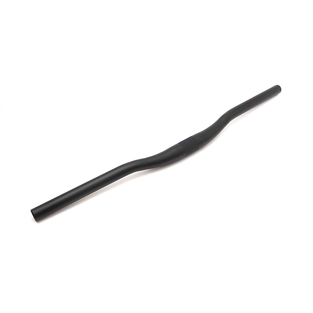 Guidon noir de trottinette électrique vu sur fond blanc