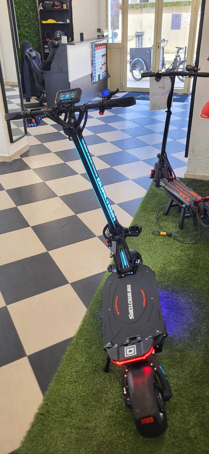 Trottinette Électrique Dualtron Thunder 3 - 11 Pouces (72V40Ah) Occasion 2024