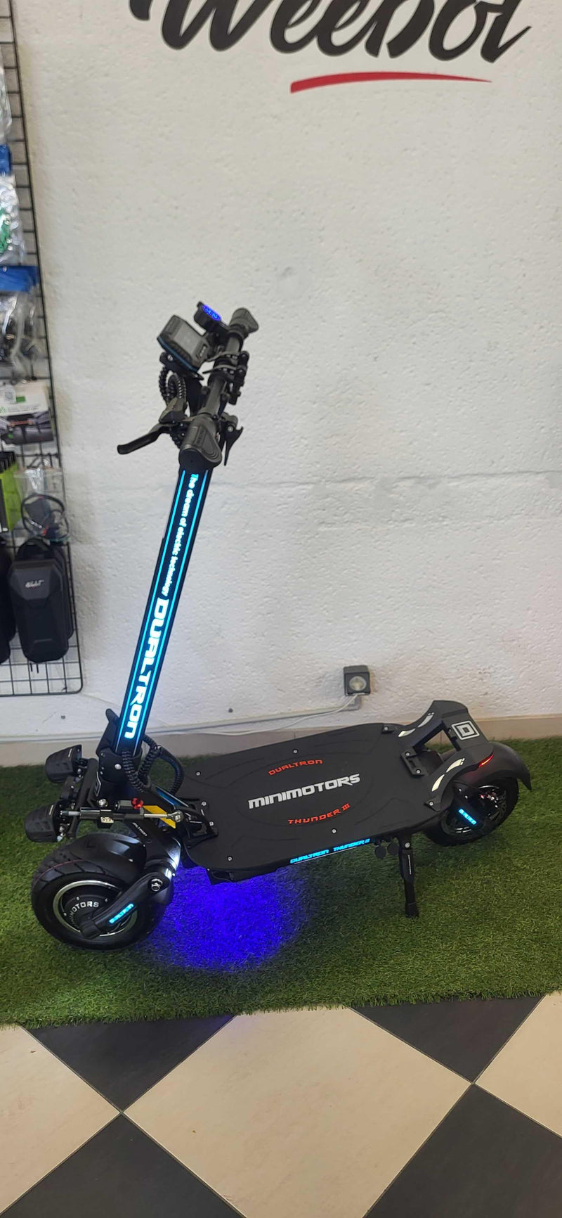 Trottinette Électrique Dualtron Thunder 3 - 11 Pouces (72V40Ah) Occasion 2024