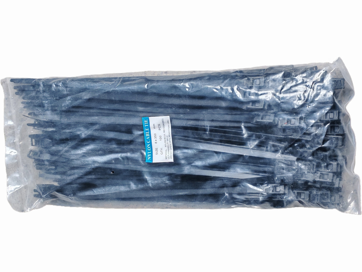 Sachet transparent contenant un lot de colliers de serrage en nylon noir
