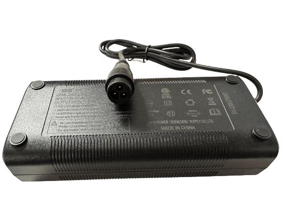 Chargeur Standard LP16 - 3 pour Batterie 48V de Trottinette Electrique - Weebot