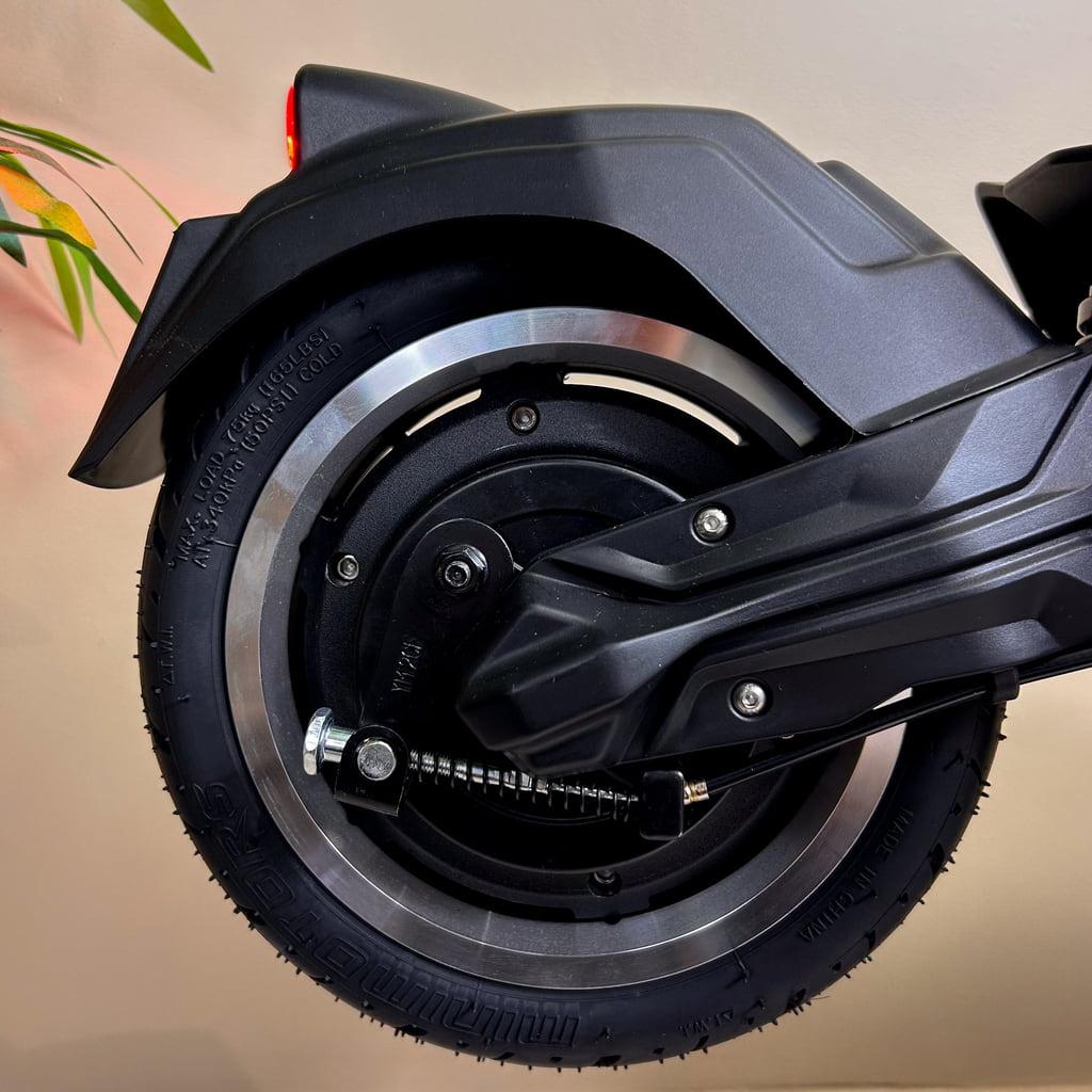 Trottinette Électrique Dualtron Togo : Confortable et Polyvalente - Weebot