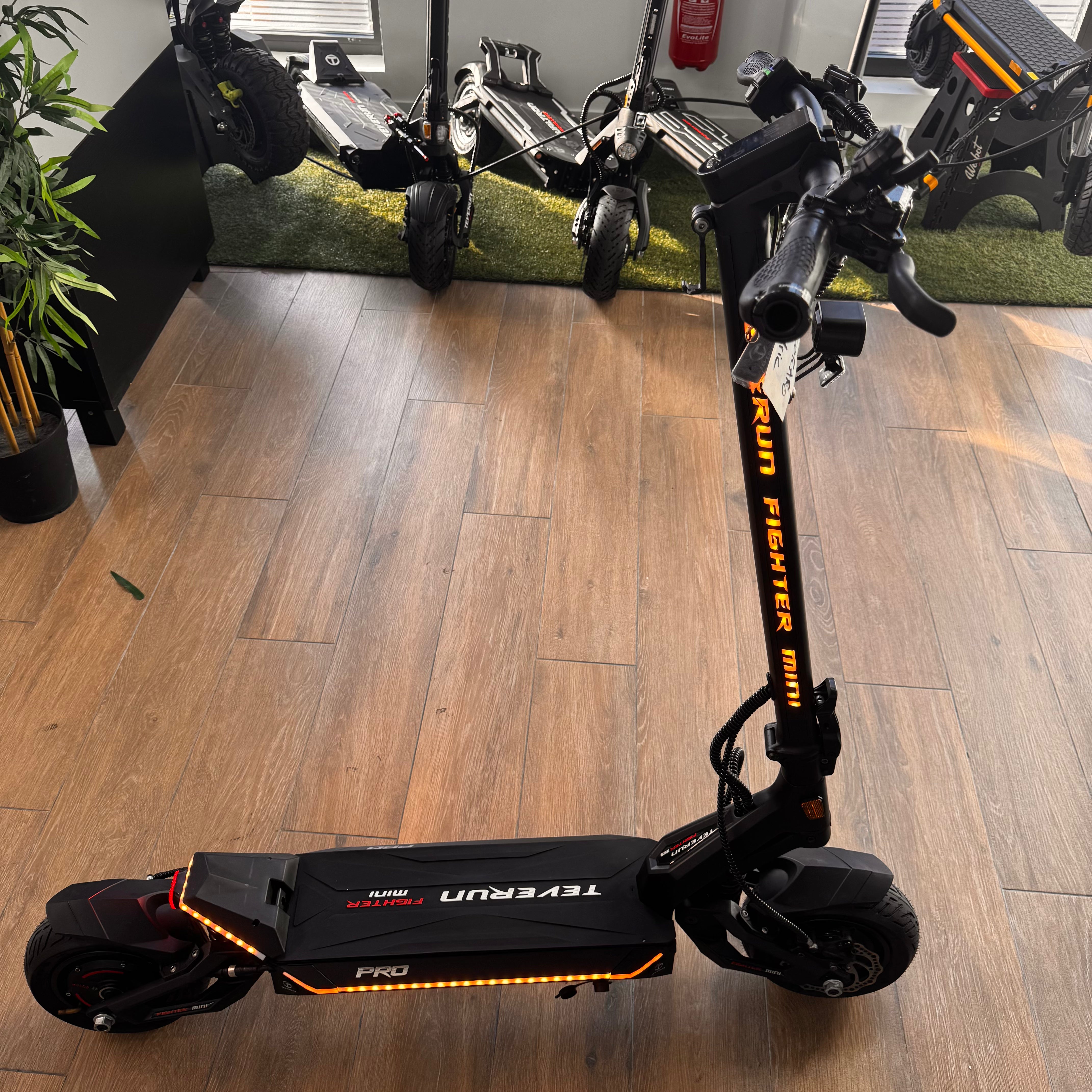 Trottinette Électrique Occasion Teverun Fighter Mini Pro V4 : Reconditionné