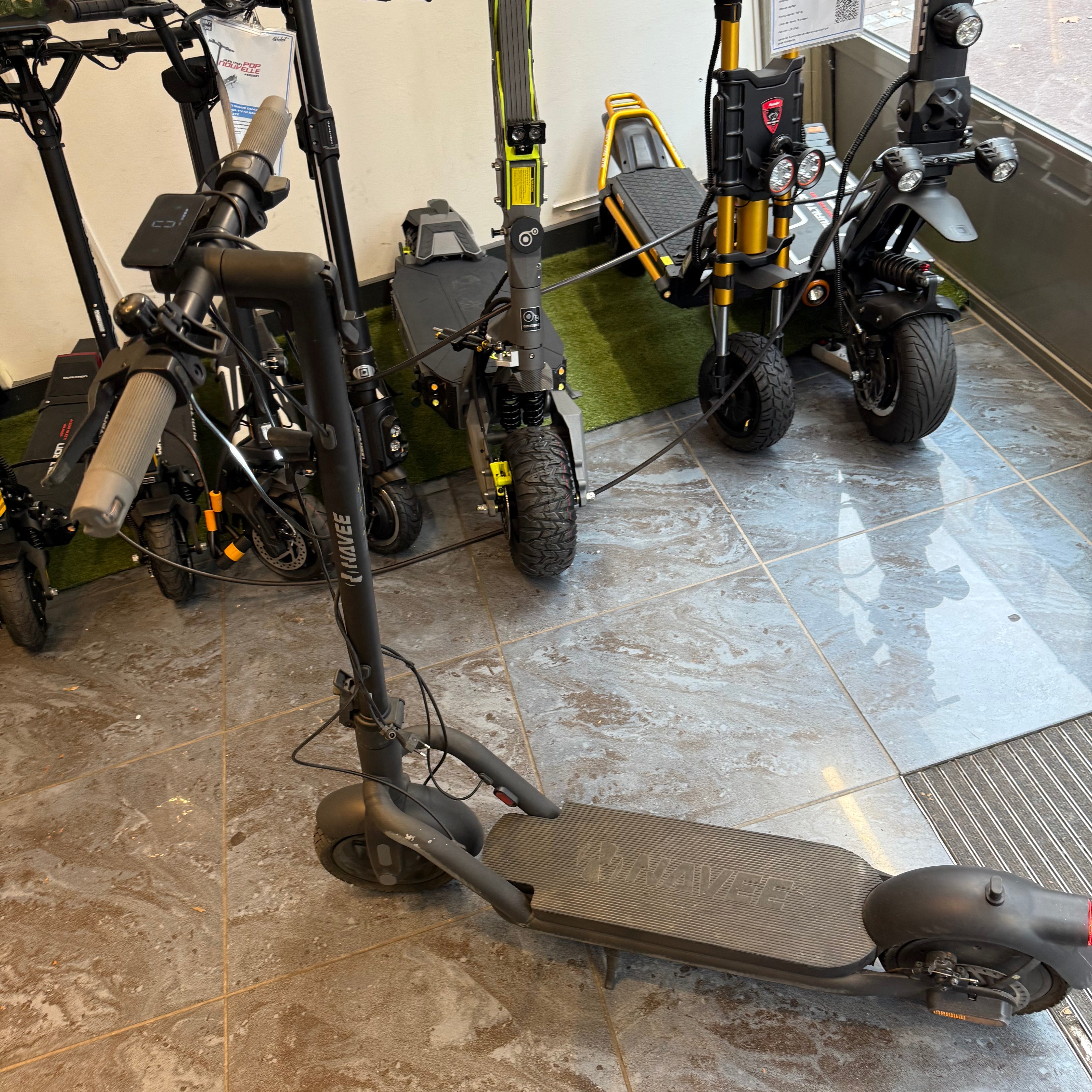 Trottinette Électrique Occasion Navee N65i : Reconditionnée