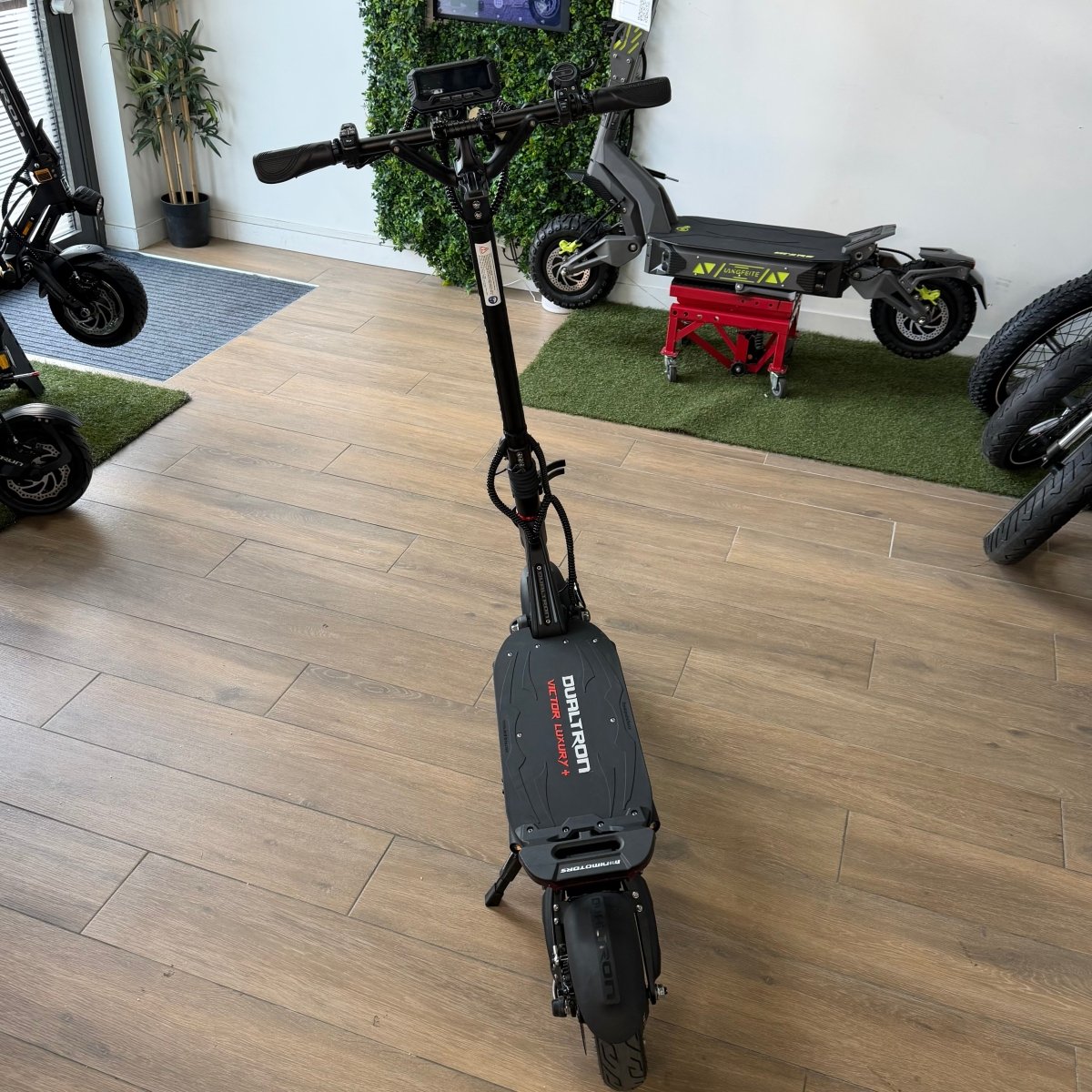 Trottinette Électrique Occasion Dualtron Victor Luxury Plus : Reconditionnée - Weebot