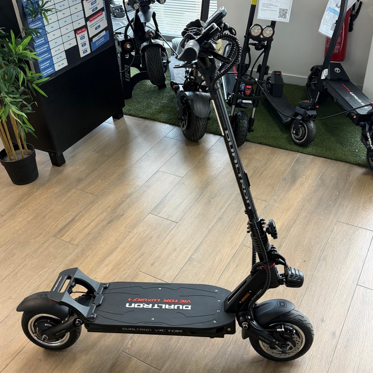 Trottinette Électrique Occasion Dualtron Victor Luxury Plus : Reconditionnée - Weebot