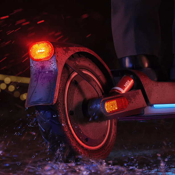Trottinette Électrique Xiaomi 5 Max : Confortable et Performante - Weebot