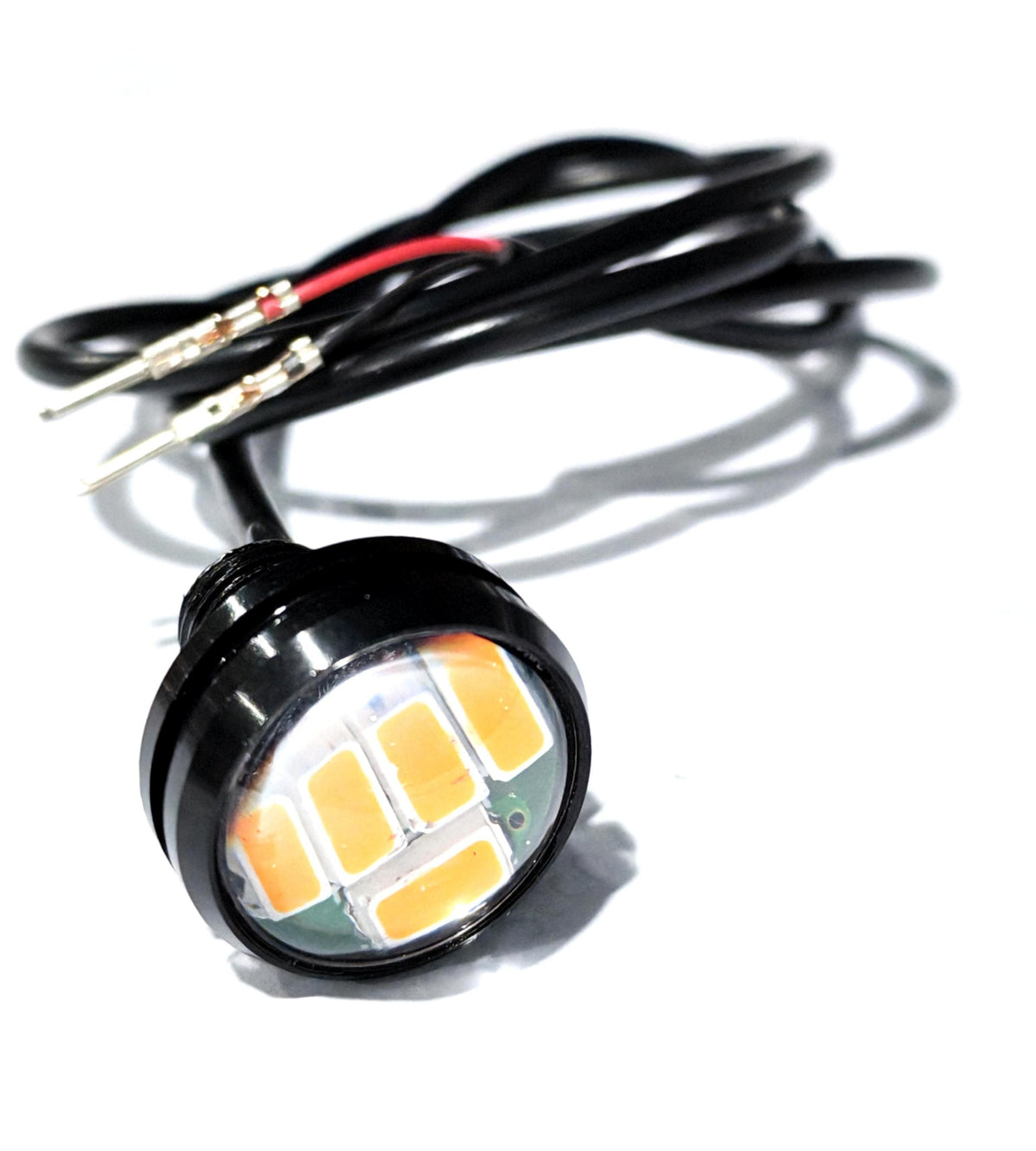 Clignotant avant LED rond de trottinette électrique Dualtron Togo relié à son câble d'alimentation