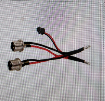 Double port de charge GX16 3 broches avec ses câbles de connexion