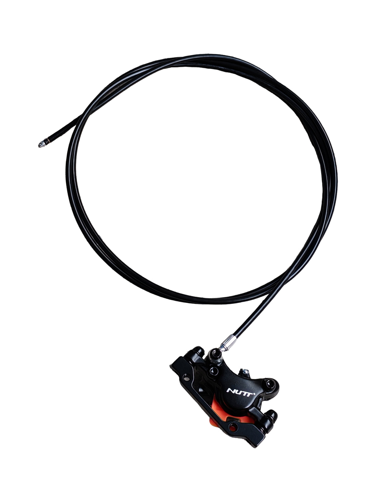 Étrier de frein hydraulique avant noir NUTT relié à sa durite sur fond blanc