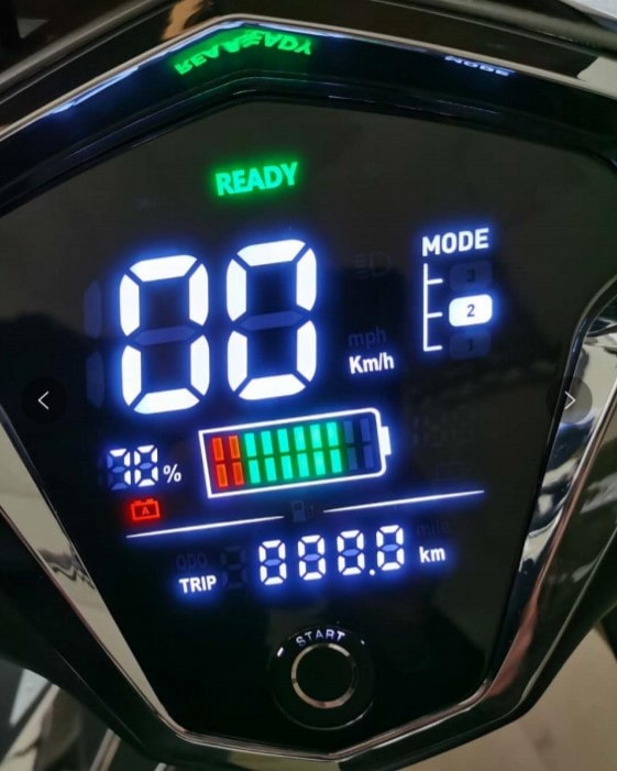scooter electrique sunra hawk plus display affichage