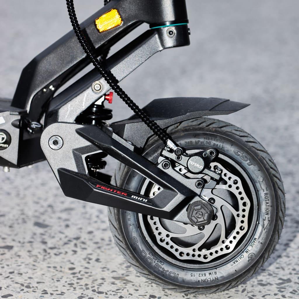 Trottinette Électrique Occasion Teverun Fighter Mini Pro : Puissante et Sécurisante - Weebot