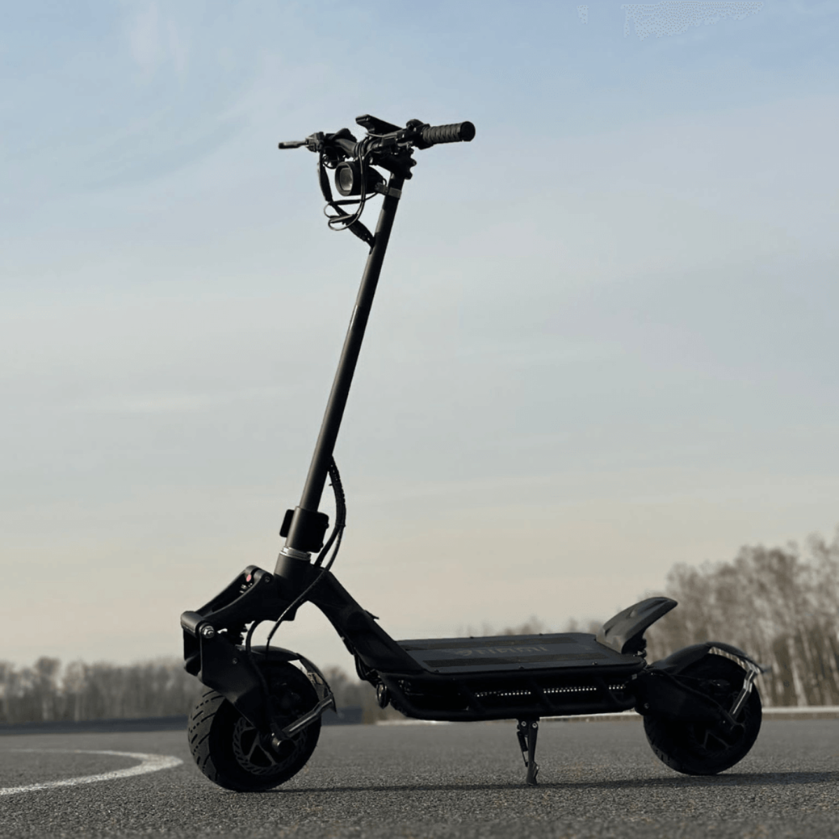 Trottinette Électrique Nami Blast Max : Rapide et Confortable - Weebot