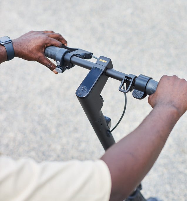 Ne ratez pas cette offre incroyable : la trottinette électrique Ninebot Ne ratez pas cette offre incroyable : la trottinette électrique Ninebot