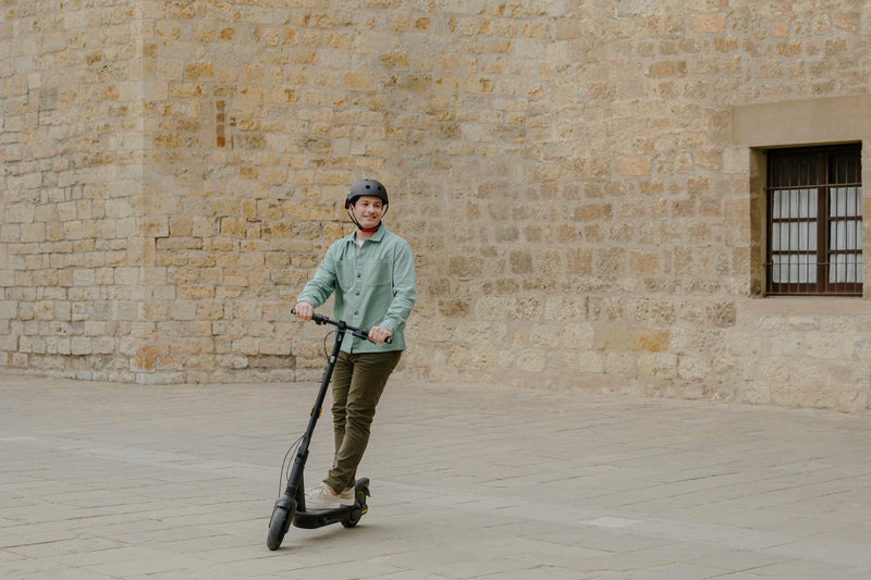 Trottinette Électrique Ninebot Max G2 E - by Segway