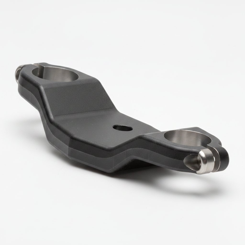 Collier Inférieur de Suspension Avant Kaabo Wolf King GTR, packshot studio sur fond blanc