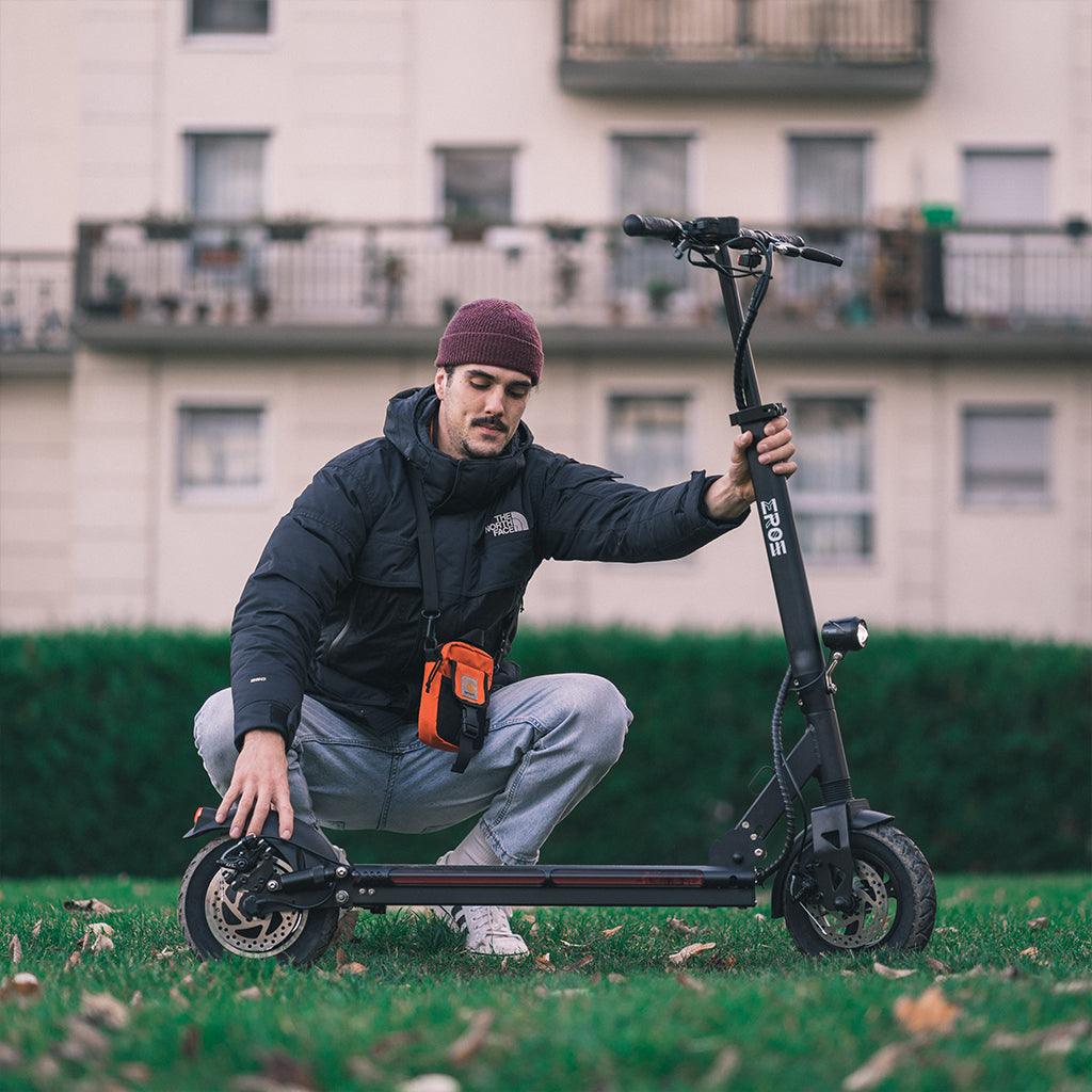 Trottinette Électrique Eroz Kapacity 10 : Performante et Abordable - Weebot