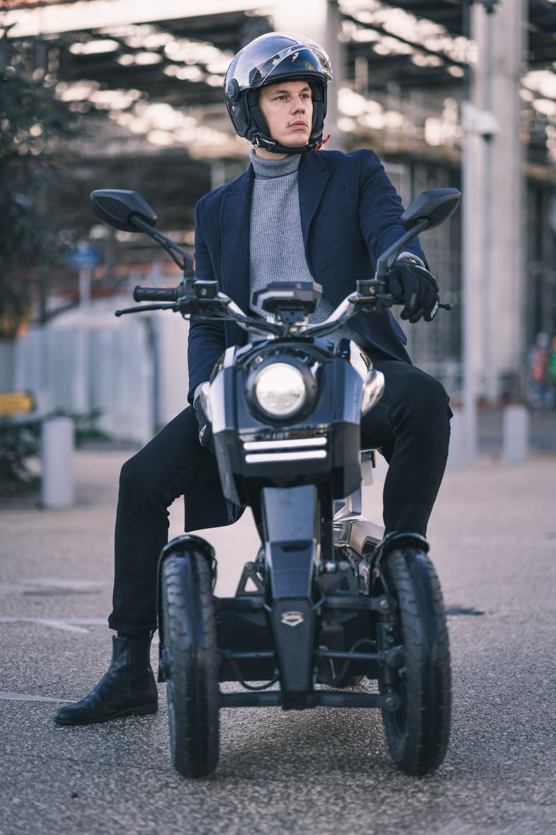 scooter electrique 3 roues doohan itank 50 noir france pas cher lifestyle