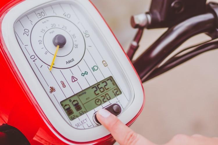scooter electrique askoll es2 compteur