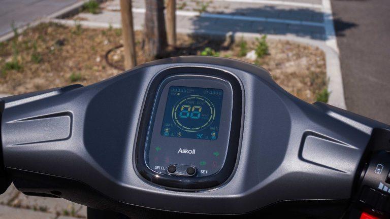 scooter electrique askoll ngs3 affichage numerique