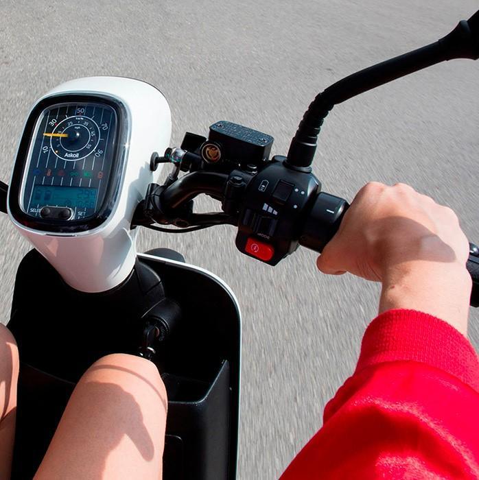 scooter electrique livraison askoll espro45 compteur