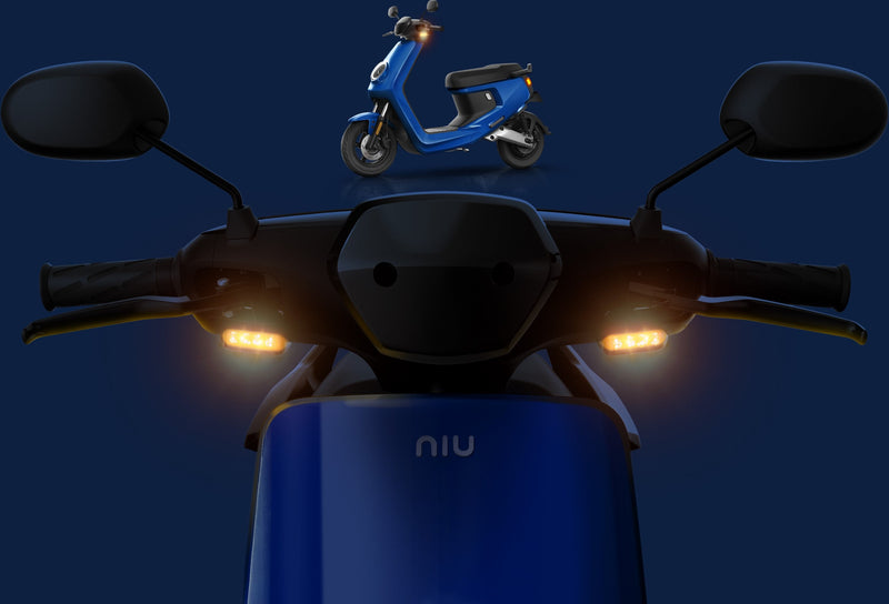 scooter electrique niu m+ clignotants