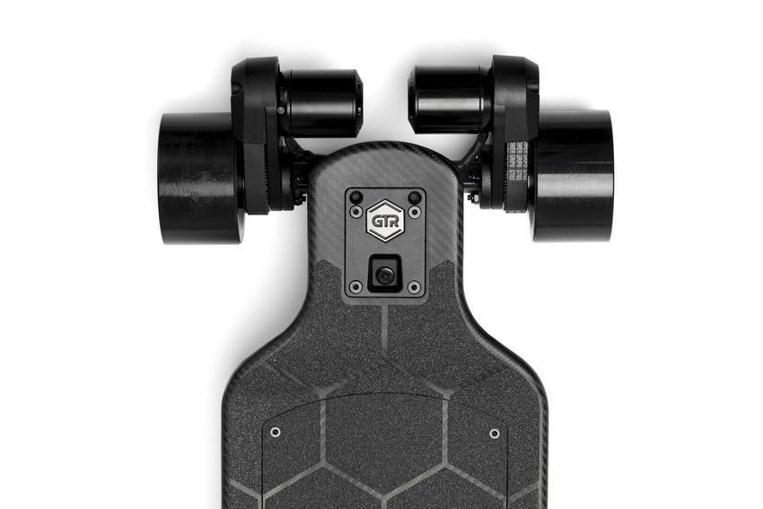 Skateboard électrique Evolve GTR Carbone 2&1 - Weebot
