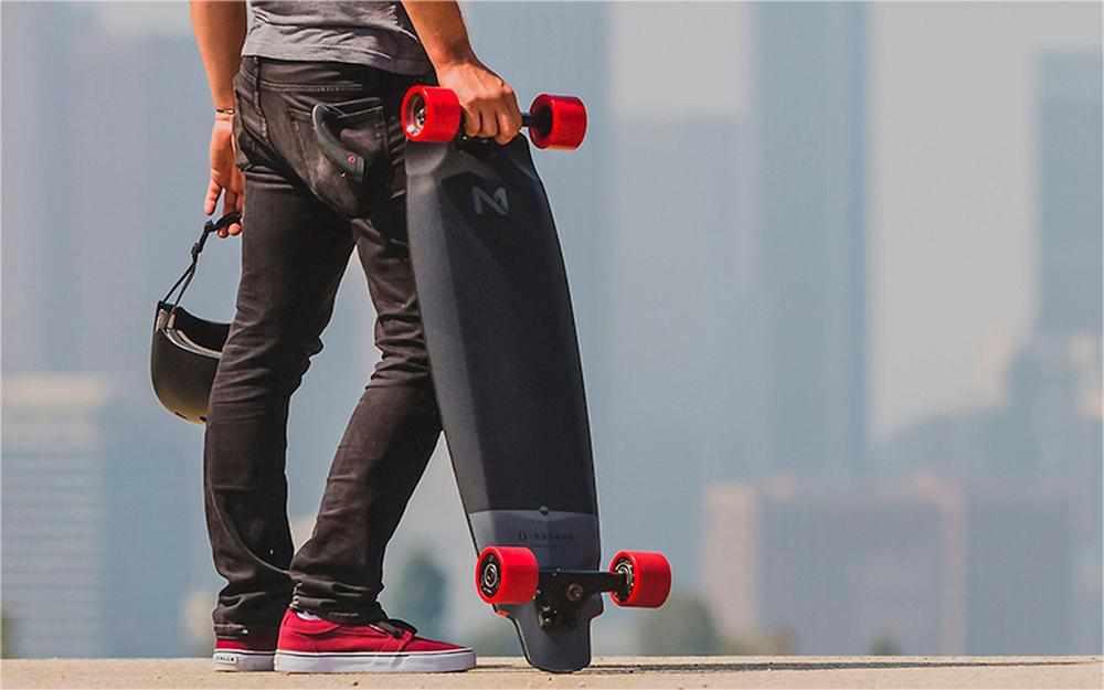 skateboard_electrique_inboard_m1_californie-min_1024x.jpg (1000×625)