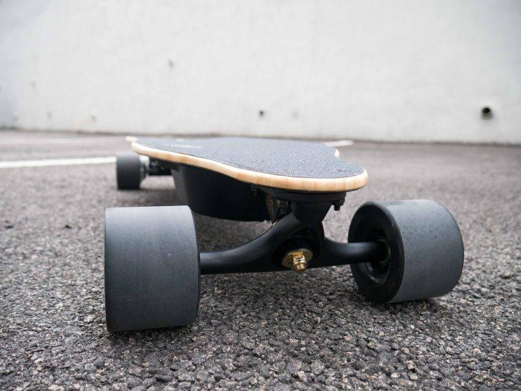 Skateboard électrique WOWGO 3 - Weebot