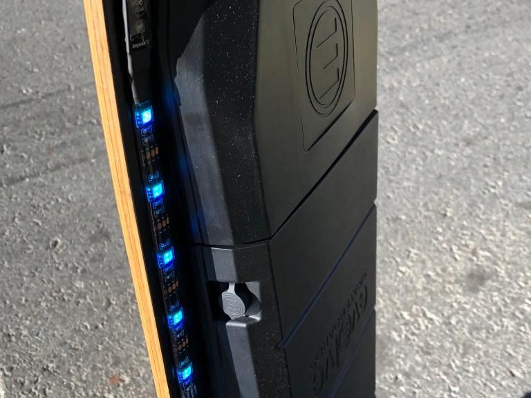 stakeboard electrique evolve stoke batterie